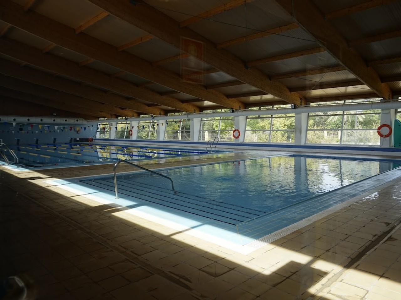 Piscina Municipal Ayora de Supera