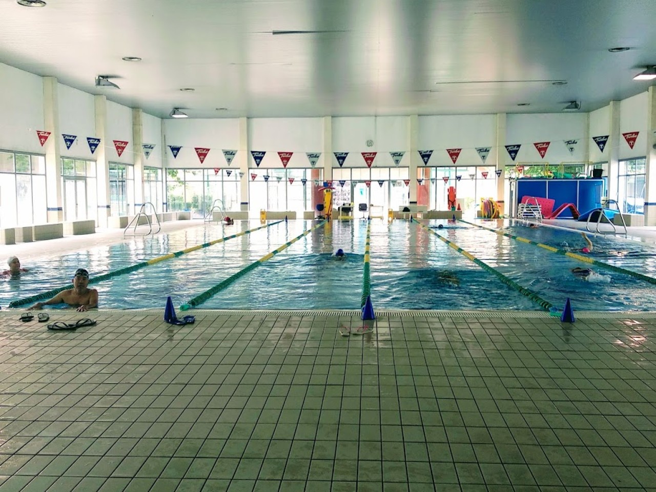 Centro Deportivo Municipal Playa Victoria