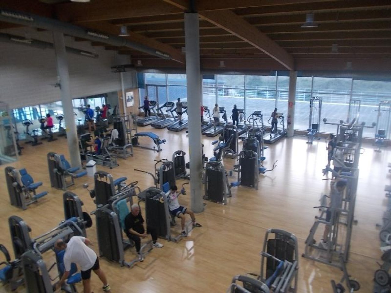 CENTRE POLIESPORTIU EL SORRALL en Mataró